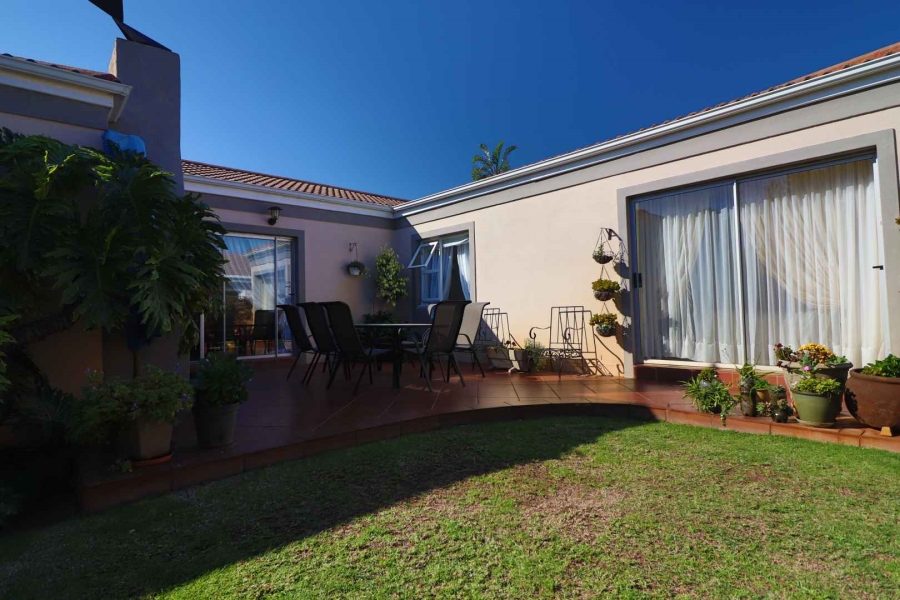 3 Bedroom Property for Sale in Parklands Western Cape